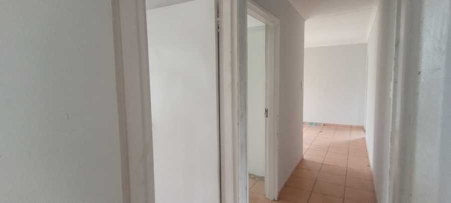3 Bedroom Property for Sale in Sunnyridge Eastern Cape